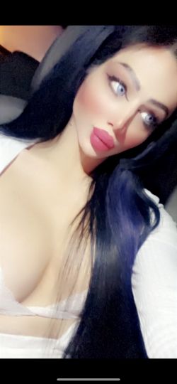 Qamar Barbie