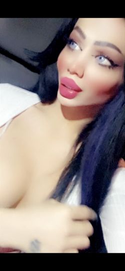 Qamar Barbie