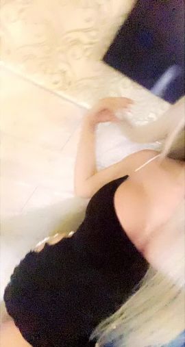 Qamar Barbie