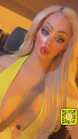 Qamar Barbie