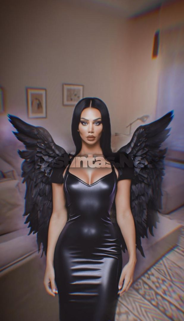 Qamar Barbie