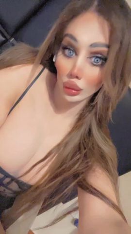 Qamar Barbie