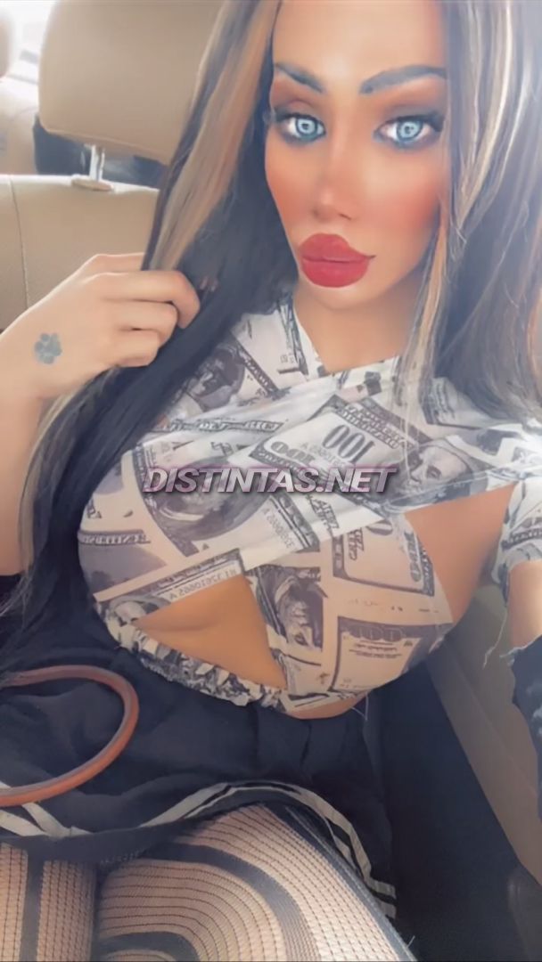 Qamar Barbie