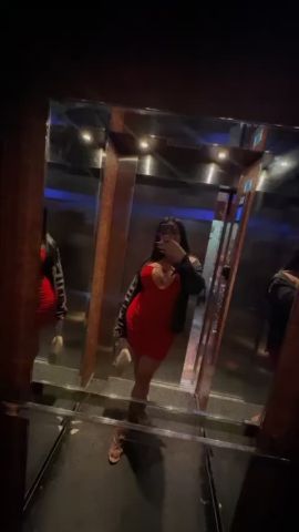  Naya Shams