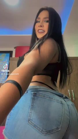 Aisha Mendosa
