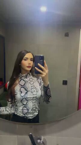 Sofia mina