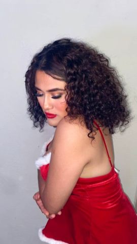 Itzel Steel