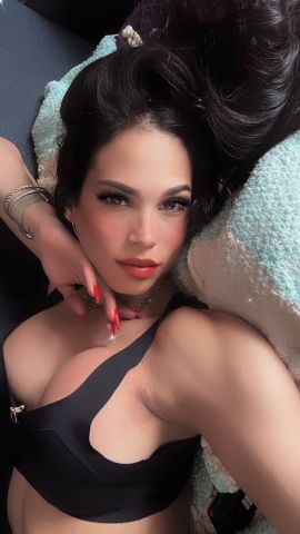Barbara Luxury Doll