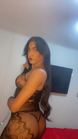 Camila Latina XXL