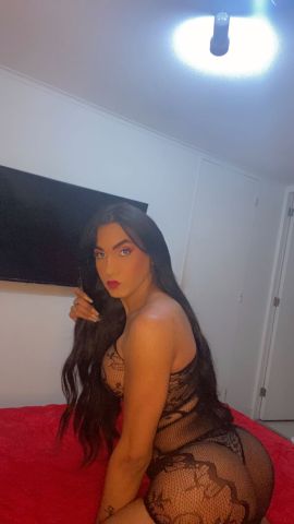 Camila Latina XXL