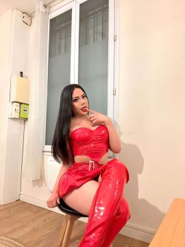 Renata Victoria Vogue