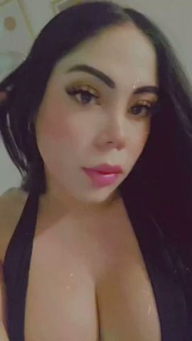 Renata Victoria Vogue