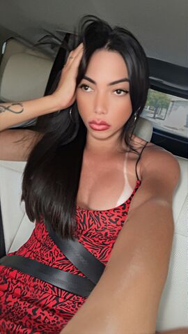 TS_Pryscilla Dior