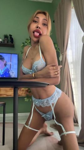 Karlie