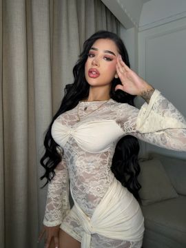 Esmeralda Model