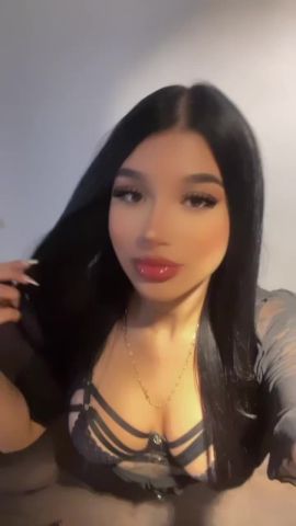 Esmeralda Model