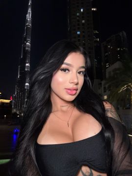 Esmeralda Model