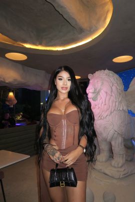 Esmeralda Model