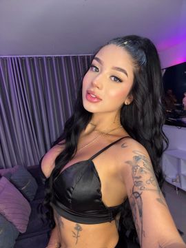 Esmeralda Model