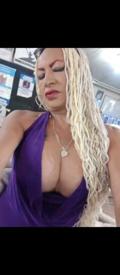 RUBÍ ESMERALDA