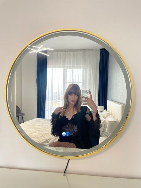 TS Escort Andreea Marck in Bucharest