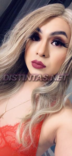 Roxxi Fox