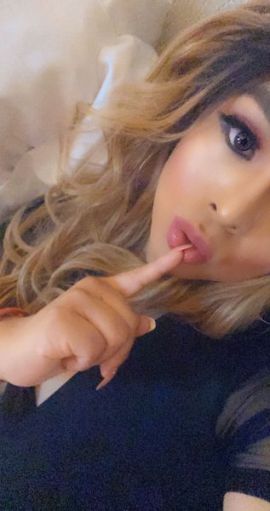 Roxxi Fox