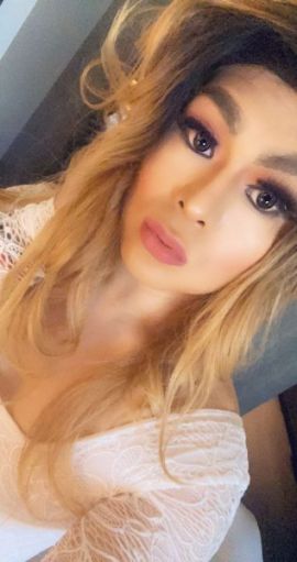 Roxxi Fox