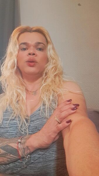 Trans Escort Adellayde 	 Le Mans