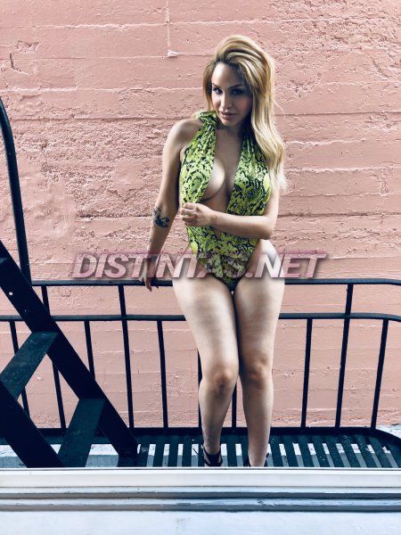 Nashla Romanoff