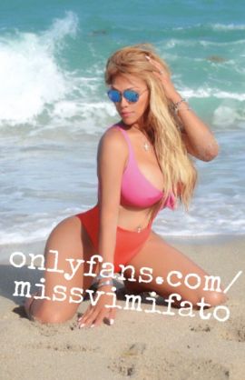 Vanessa the Curvy