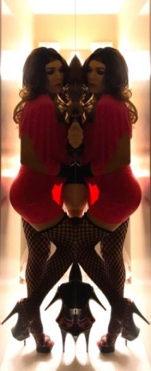 Tracy Divine