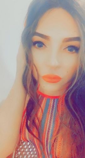 Eiza Chandon