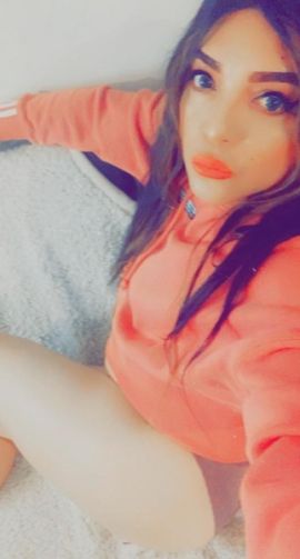 Eiza Chandon