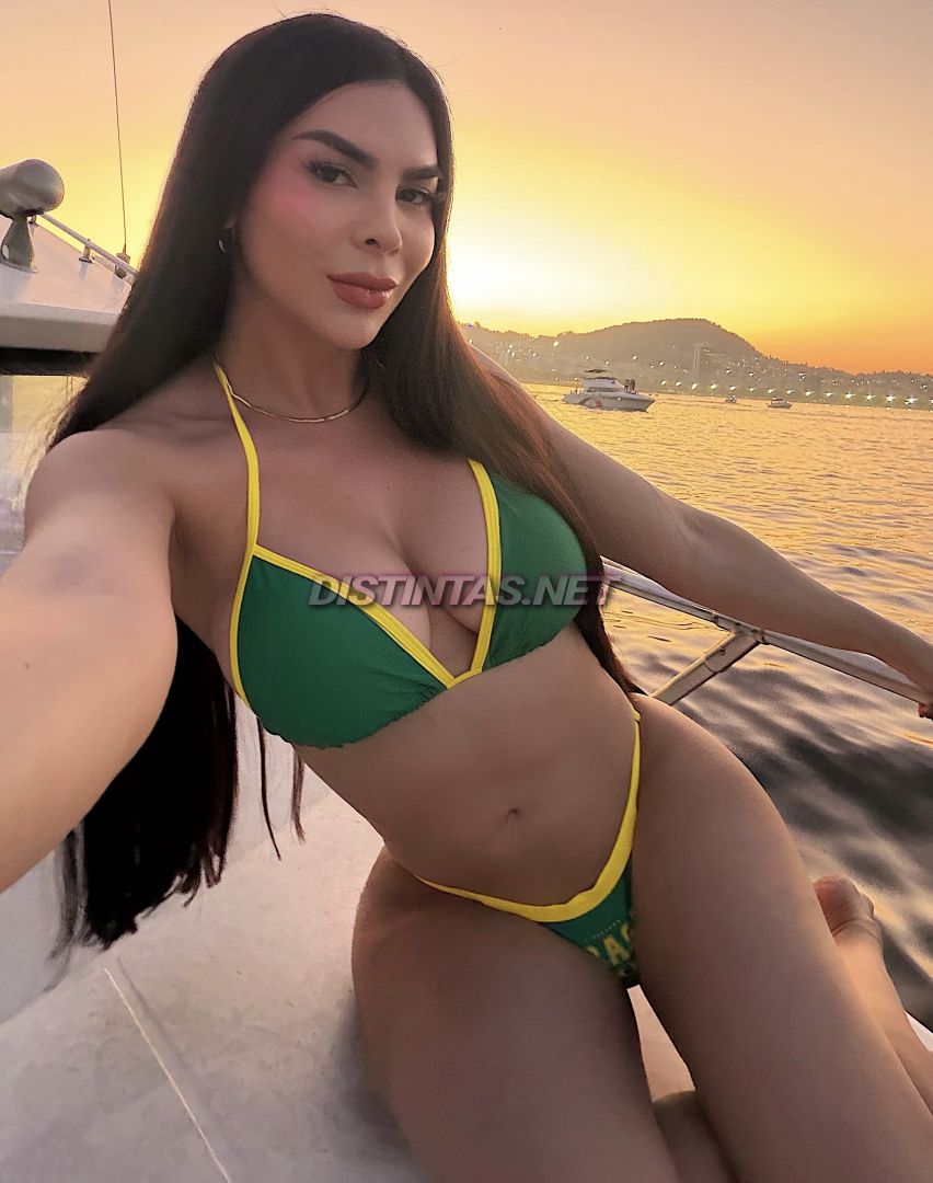 Alinna Fox