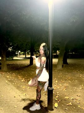 Sabrina Abahamon