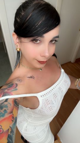 Sabrina Abahamon