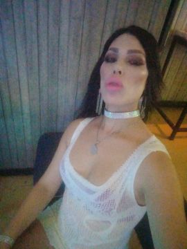 Alexandra Velázquez 