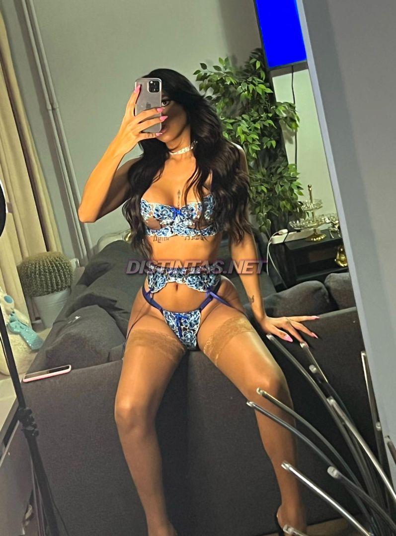 Paula Ferrari