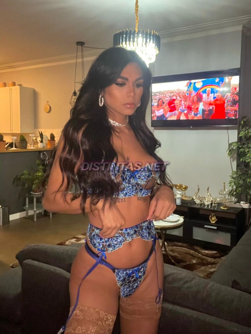 Paula Ferrari