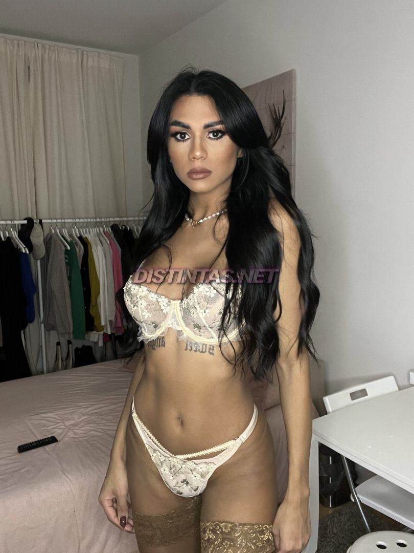 Paula Ferrari