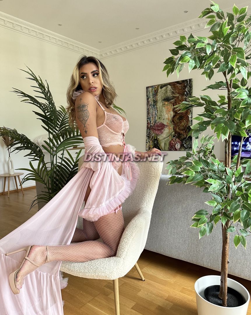 Francesca Petrovicky 