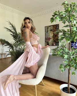 Francesca Petrovicky 