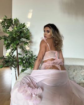 Francesca Petrovicky 