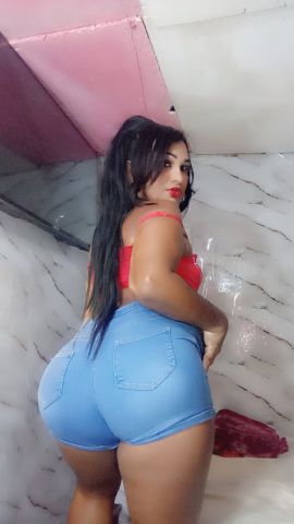 Andrea Barrueta