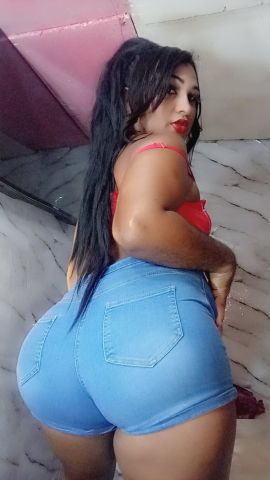 Andrea Barrueta