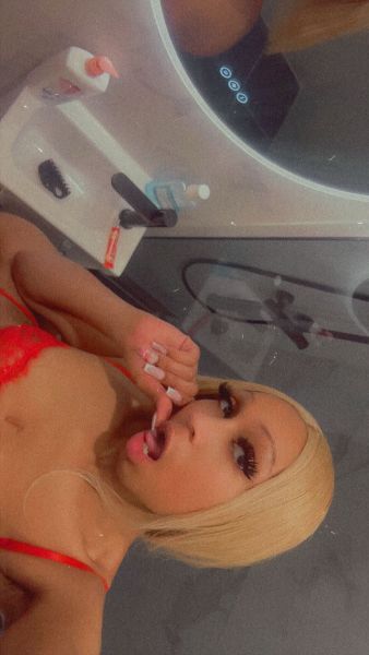 Coucou , Amber 25 ans, je vous ferez voyagez sexuellement. 
🌟 Reçois 
🌟Déplacement 
🌟 actif et passif  
🌟french kiss 
🌟Strip-tease
🌟 Fellation nature (hygiène irréprochable)
🌟annulingus (receveuse et donneuse) 
🌟 69
🌟 Domination et soumission 😈
🌟 Massage erotique 

Contactez moi: 

PAR SMS: et téléphone 📞
Prénom, âge, origines 
Heure/durée souhaitée
Vos attentes quant à notre rencontre.

Instagram:Amber_Black75📸
Whatsapp:07.49.67.95.44📞
Snapchat: Amber_Basse75👻
je serai toujours disponible pour de nouvelles expériences 😈