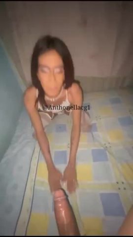 Anthonella C