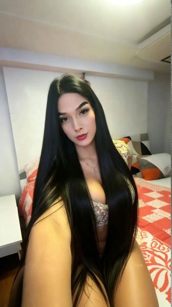 🧿 me llamo Eva
 mido 1,80.🤗..Mi cuerpo es natural, voy al gym amable ,total..super atenta,Madura ,educada,y  🤝.sexual..pregunta hots soy una super zorra💋en la cama
Cabe recalcar que el trato es  de novios✨
Entregada ,buena , amante y sobre todo  compañía agradable,no me complico en cuanto a roles 🧿🥂🍾🧼🛁🥇
total muy real,sin tapujos , garantizo que disfrutaras de un buen servicio,super higiénica y sobre todo una vibra increíble que no cualquiera te brinda 🧿
Soltera, independiente 🌹tengo fantasías ,fetiches,me encanta acariciar los pies 👣velludos ,obviamente higiénicos 😌,disfruto del sexo duro, una puta definitivamente 🍷  compartir "lo que hace a un buen hombre es su educación .
🍀SIEMPRE SERA UN PLACER🍀
🫂💋🤝