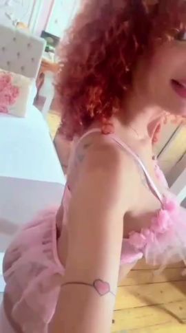  Lavinia Ferraz